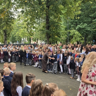 Šilutės Žibų pradinės mokiniai klasėje