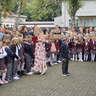 Šilutės Žibų pradinės pamokų akimirkos