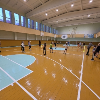 3–4 klasių mokinių tarpklasinės kvadrato varžybos