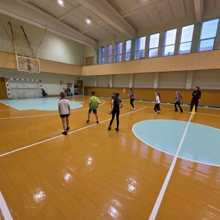 3–4 klasių mokinių tarpklasinės kvadrato varžybos