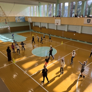 3–4 klasių mokinių tarpklasinės kvadrato varžybos
