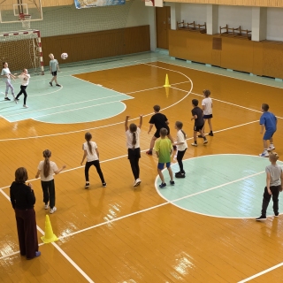 3–4 klasių mokinių tarpklasinės kvadrato varžybos