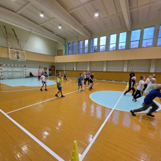 3–4 klasių mokinių tarpklasinės kvadrato varžybos