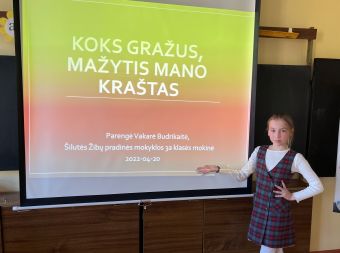Nuotrauka - 3a klasės mokinė dalyvavo respublikinėje konferencijoje