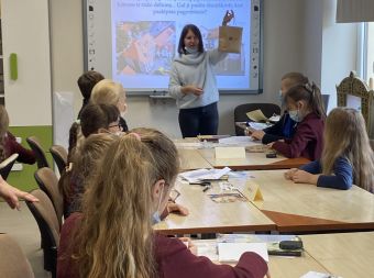 Nuotrauka - Išvyka į F.Bajoraičio miesto biblioteką pagal projektą, skir