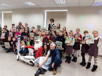 Nuotrauka - Kalėdinė popietė F. Bajoraičio viešojoje bibliotekoje