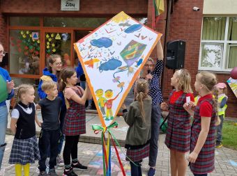 Nuotrauka - Meninės raiškos projektas „Kur gyvena aitvarai“