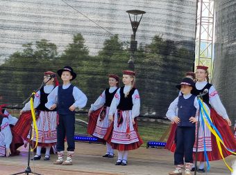 Nuotrauka - Žibų spinduliukų šventė ir respublikinis projektas „Dainuoja
